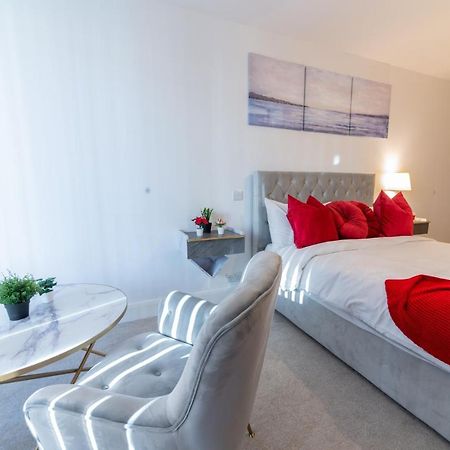Luxury 2 Bedrooms - 2 Bathrooms - F5 Лондон Екстериор снимка