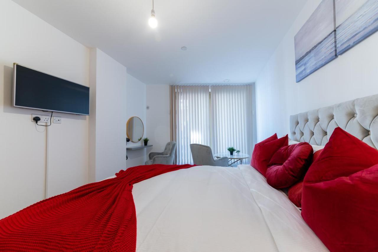 Luxury 2 Bedrooms - 2 Bathrooms - F5 Лондон Екстериор снимка