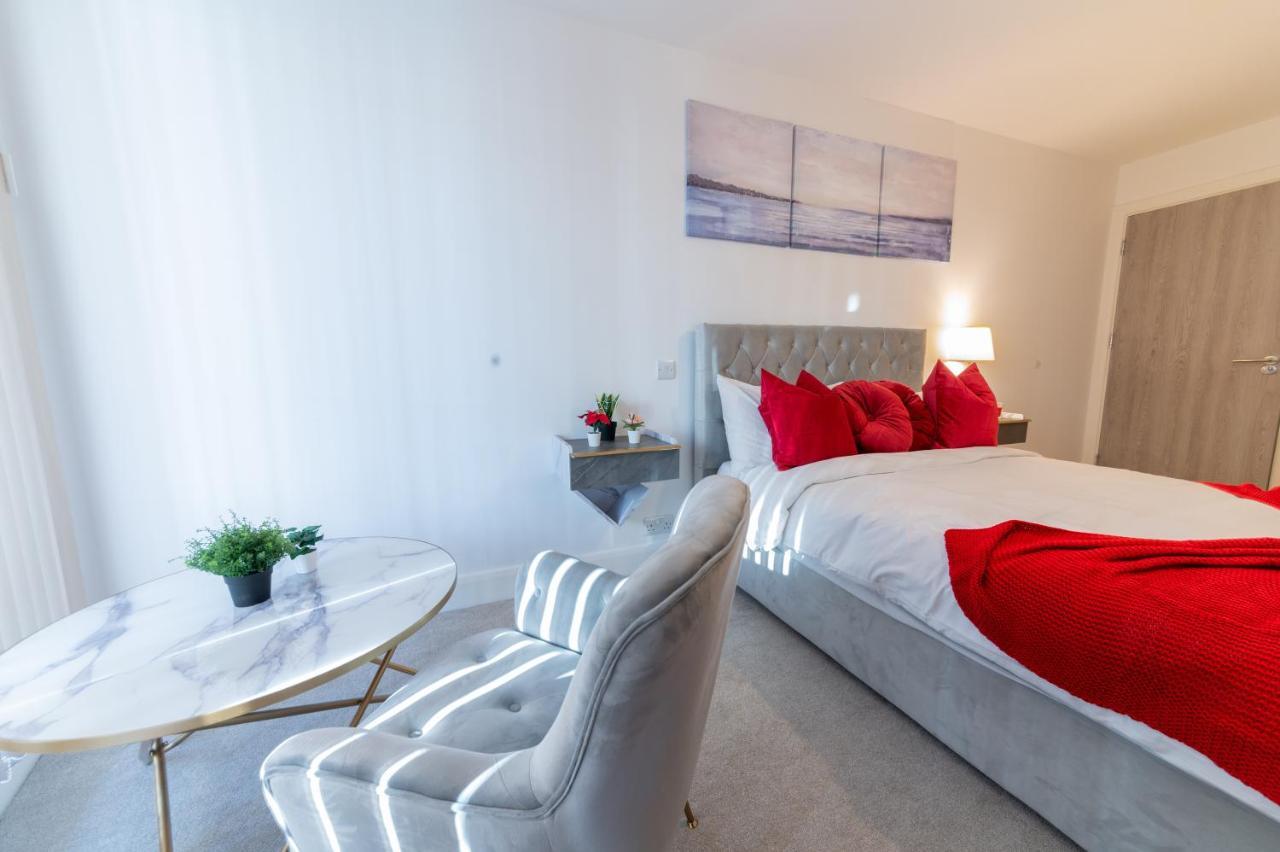 Luxury 2 Bedrooms - 2 Bathrooms - F5 Лондон Екстериор снимка