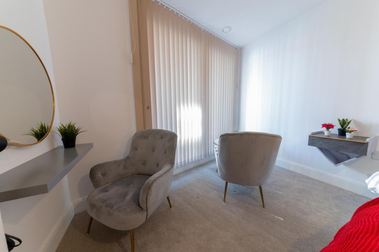 Luxury 2 Bedrooms - 2 Bathrooms - F5 Лондон Екстериор снимка