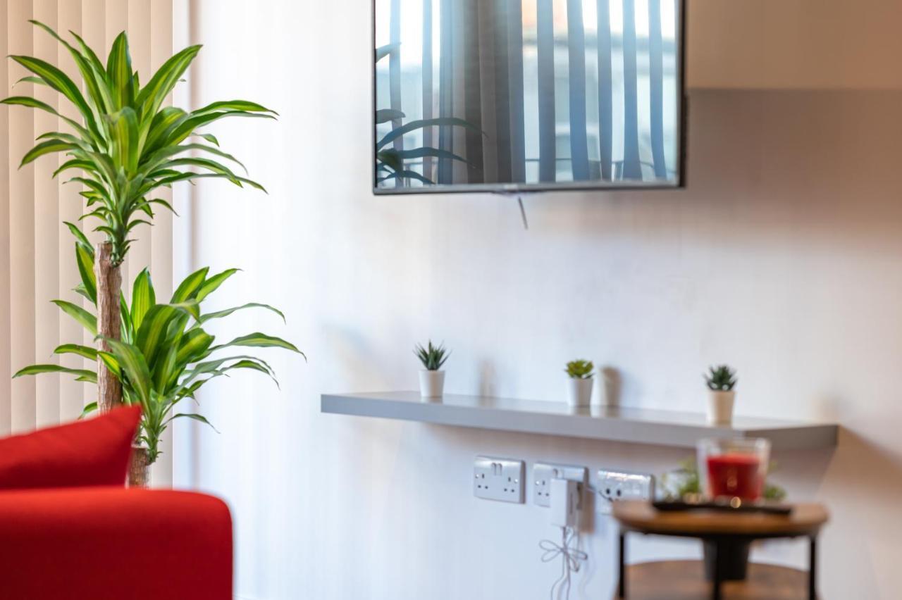 Luxury 2 Bedrooms - 2 Bathrooms - F5 Лондон Екстериор снимка