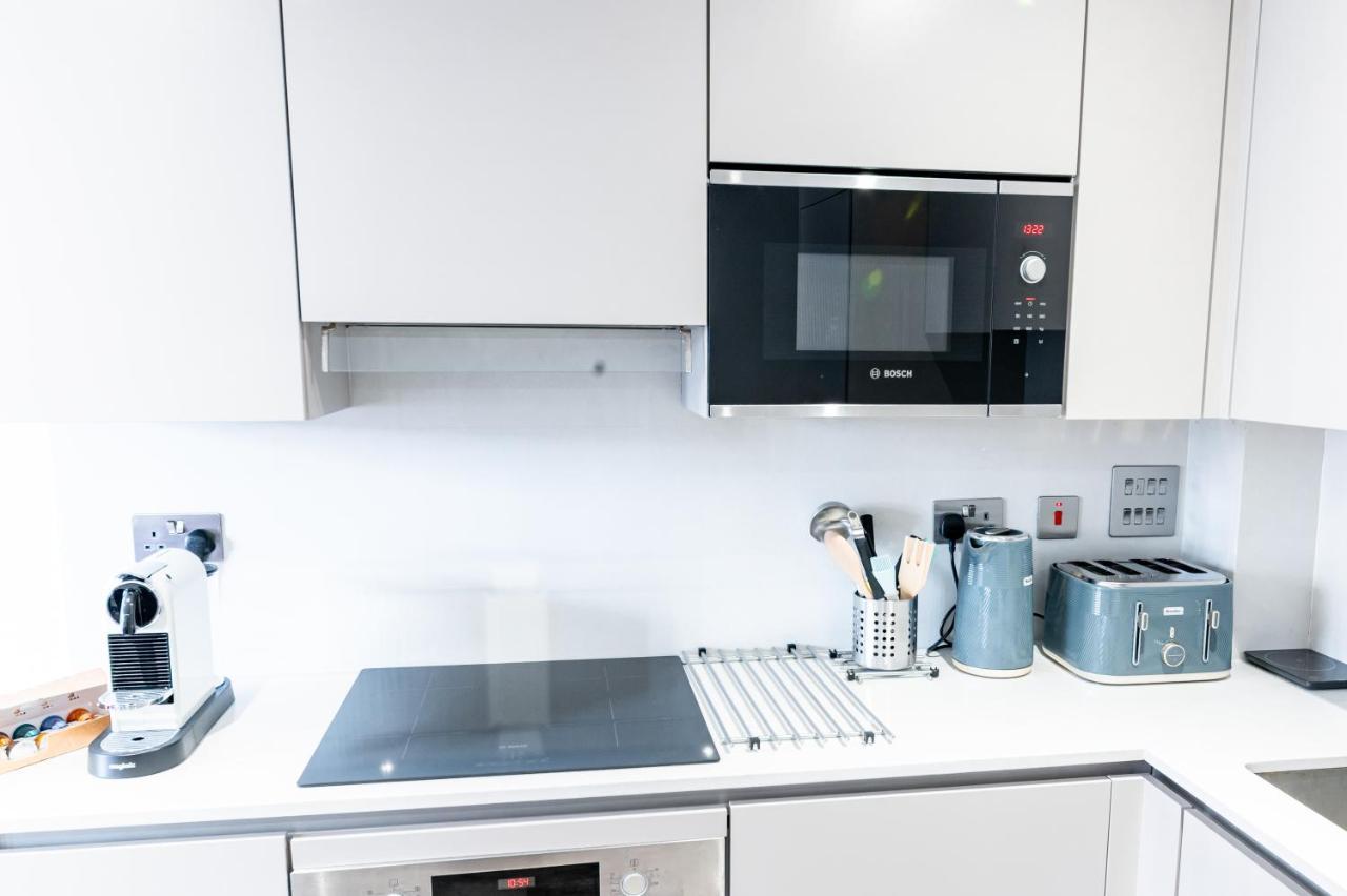 Luxury 2 Bedrooms - 2 Bathrooms - F5 Лондон Екстериор снимка