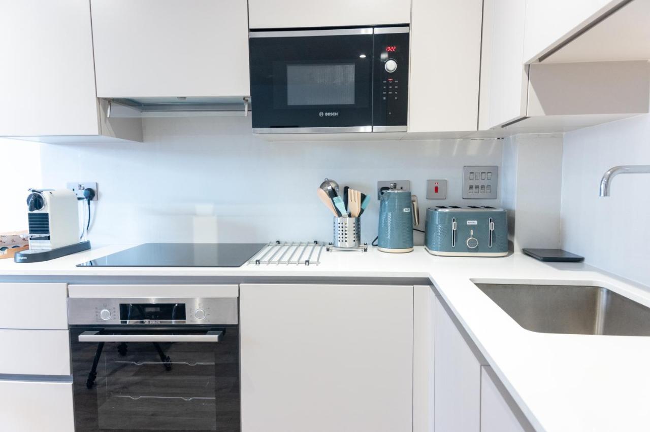 Luxury 2 Bedrooms - 2 Bathrooms - F5 Лондон Екстериор снимка