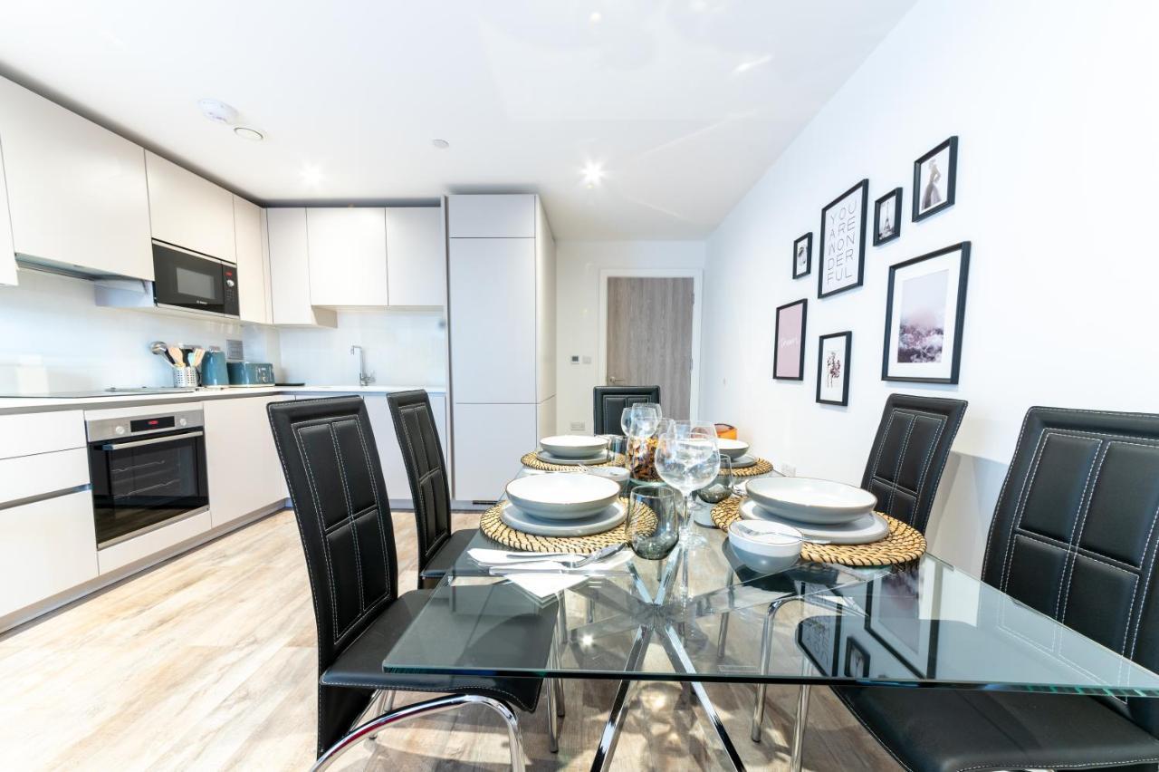 Luxury 2 Bedrooms - 2 Bathrooms - F5 Лондон Екстериор снимка