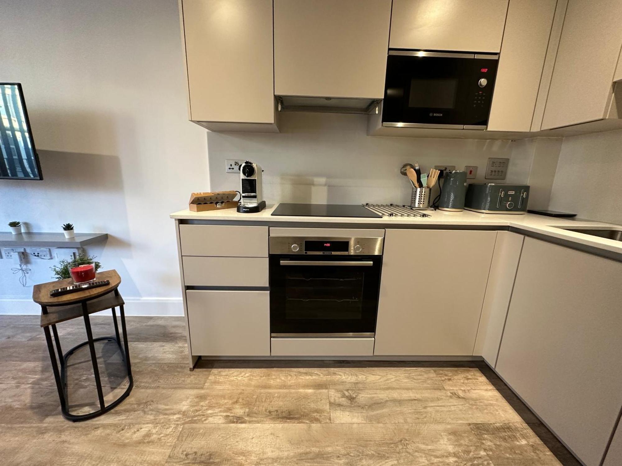 Luxury 2 Bedrooms - 2 Bathrooms - F5 Лондон Екстериор снимка